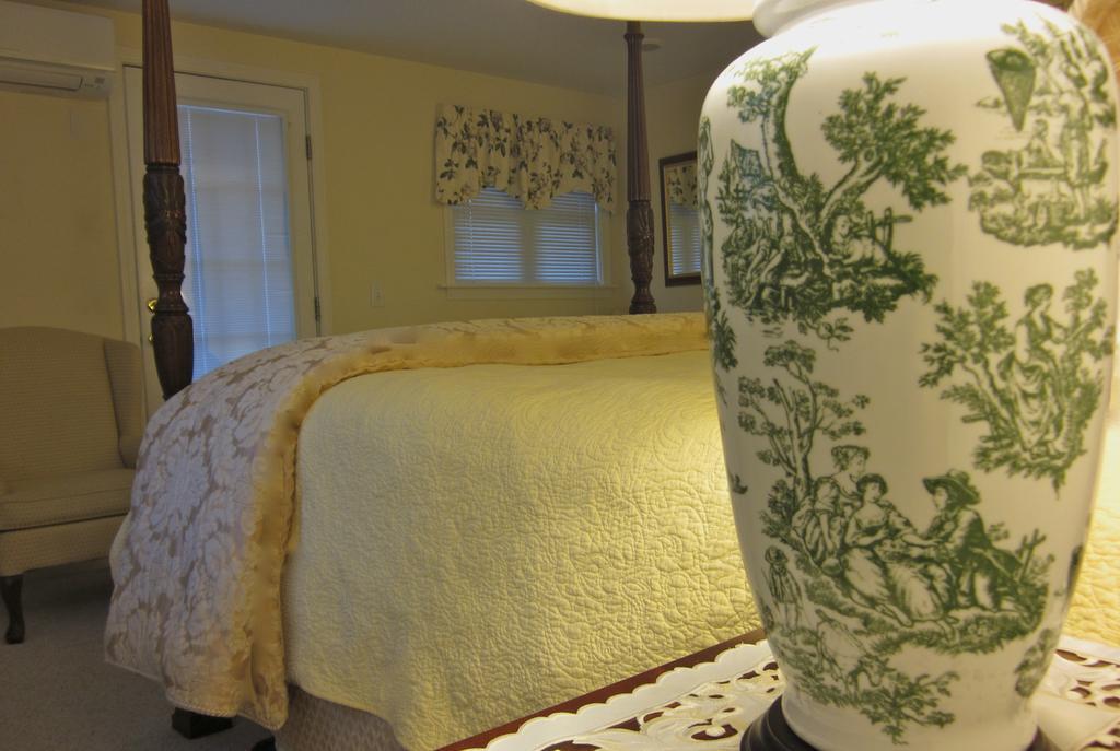 The Penny House Inn And Spa Eastham Room photo