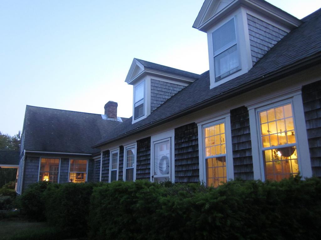 The Penny House Inn And Spa Eastham Exterior photo