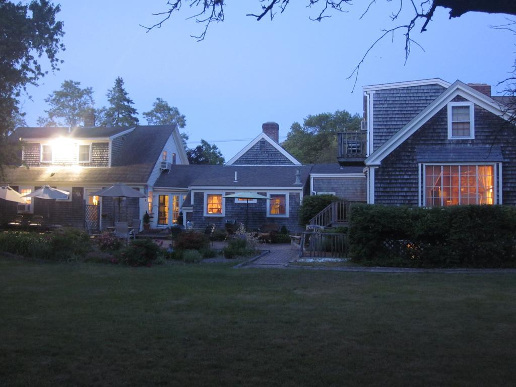The Penny House Inn And Spa Eastham Exterior photo